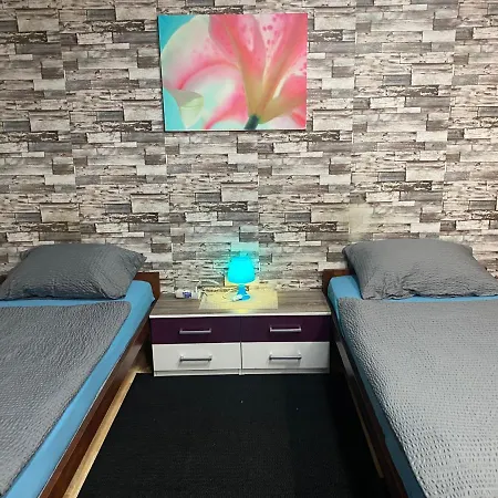 Casa de hóspedes Hipokratios 1 Mit Gemeinsamen Wc *